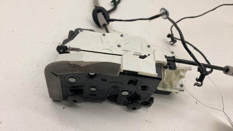 ⭕21-23 Volkswagen ID.4 Rear Passenger Right Door Lock Latch Actuator 4