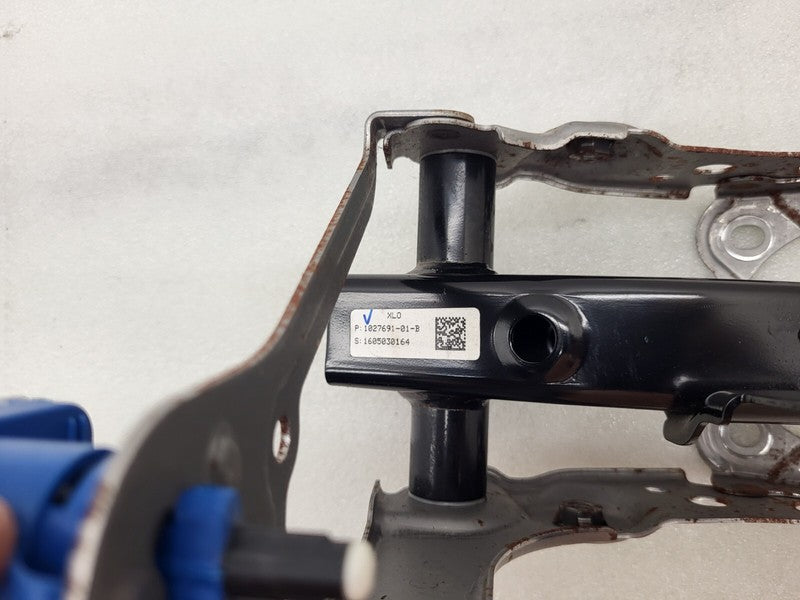 102769101B ⭕ 2016 2017 2018 2019 2020 Tesla Model X Brake Foot Pedal Assembly 1027691-01-B