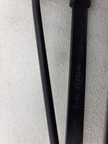 ⭕ 17-22 Model 3 Front Driver Side Windshield Wiper Arm & Blade Left 1076728-00-D