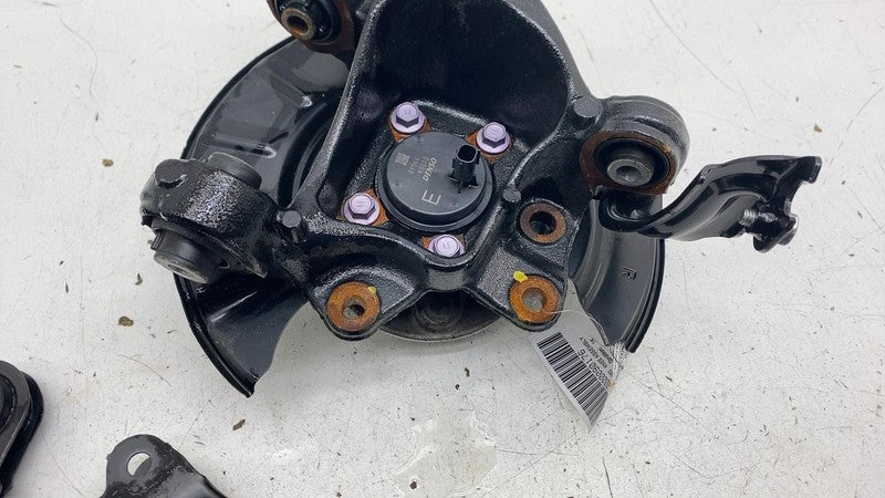 ⭕ 23-24 Toyota Prius Rear Left Knuckle & Suspension Control Arms LH 89