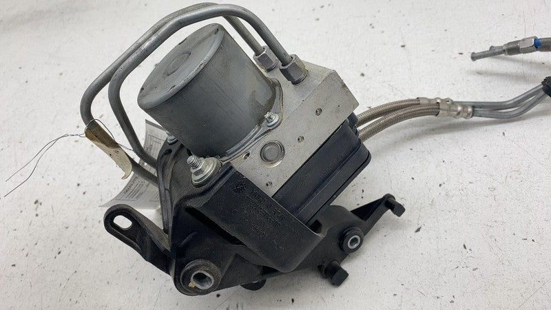 104474500B 2017-2023 Tesla Model 3 M3 Anti-Lock Brake System ABS Pump Module Unit Assembly