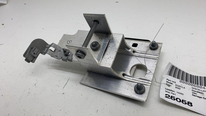 A2976203000 ⭕ 2022 Mercedes-Benz EQS 450+ V297 Front Right Lower Bracing Bracket A2976203000