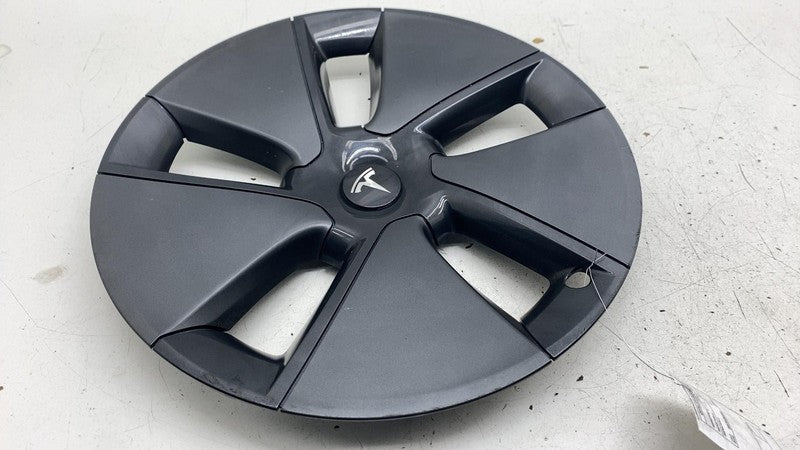 ⭕ 21-23 Model 3 Wheel Rim Cover Pinwheel Refresh Center Cap 18 inch 10