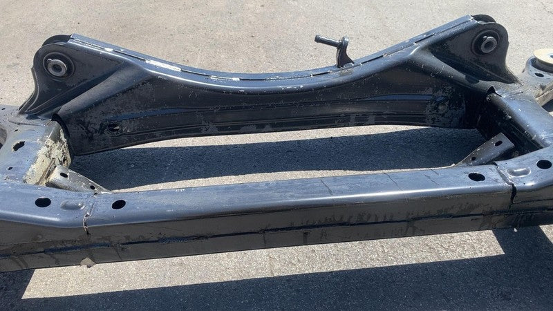 ⭕ 17-24 Chrysler Pacifica Rear Undercarriage Subframe Crossmember Crad
