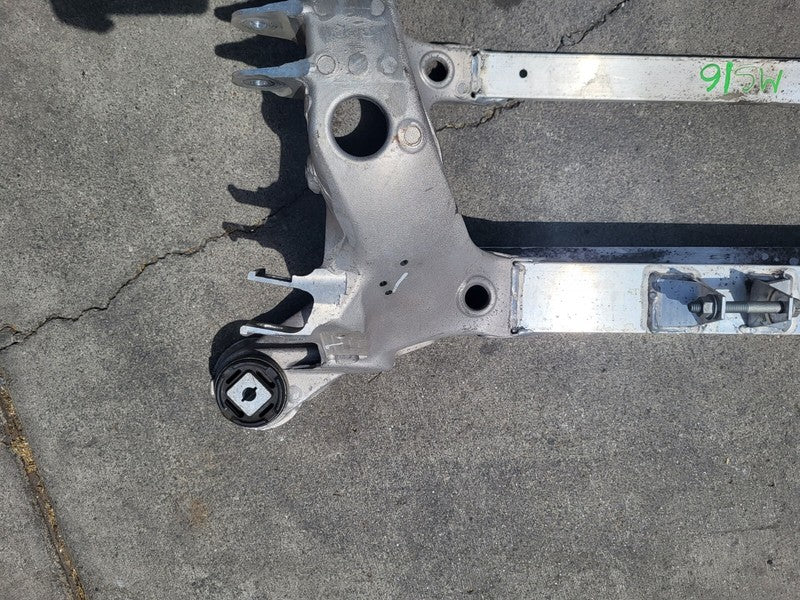 100982600A ⭕ 2016-2020 Tesla Model S Rear Chassis Subframe Cradle Crossmember 1009826-00-A