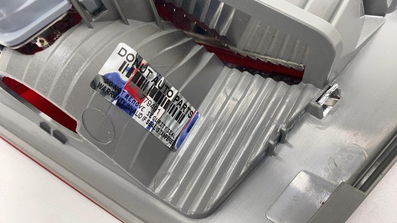 ⭕2013-2014 Mercedes-Benz B Electric Drive Rear Left Inner Tail Light A