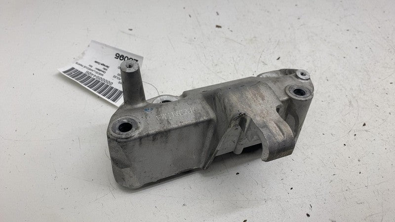 31686307 ⭕ 2021-2023 Polestar 2 Front Left Side Engine Mount Support Bracket LH 31686307