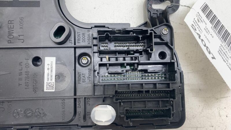 149784800E 17-23 Model Y 3 Front Right Body Controller ECU (5-Seat Type) Gen 3 1567454-00-B