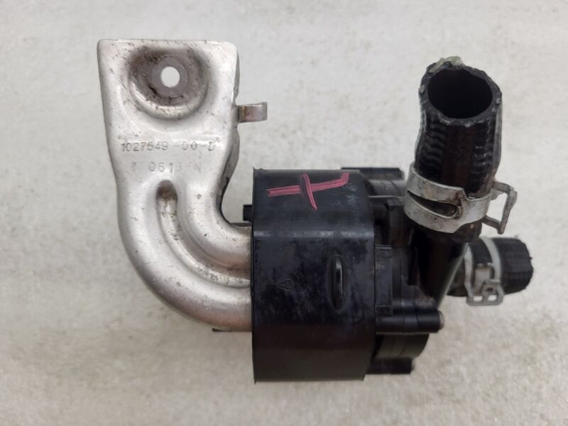 2016-2020 Tesla Model S X Cooling System Auxiliary Water Coolant Pump FWD Assy
