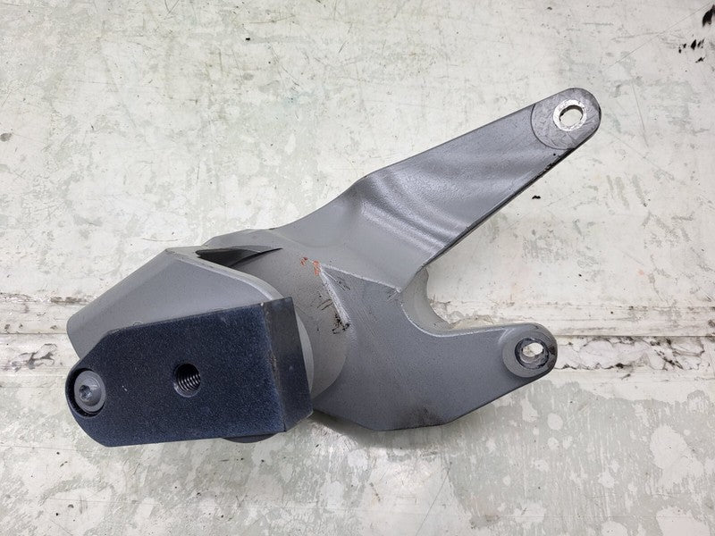 107775100E ⭕ 16-20 Model S Front Passenger Engine Mount Support Bracket Right 1077751-00-E