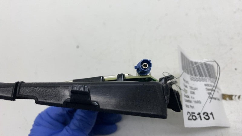 ⭕ 2025-2026 Model Y GPS Navigation Antenna Module GNSS Unit & Cover 19