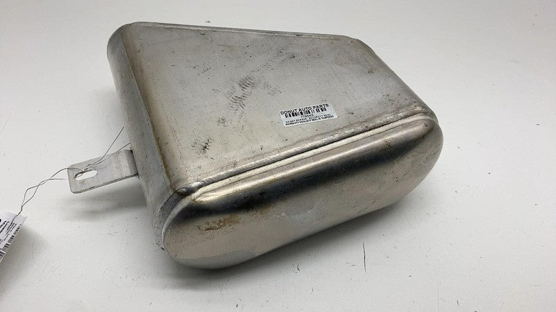 4M0 616 204 F ⭕ 2024 Cayenne Rear Right Air Suspension Pressure Accumulator Tank RH 4M0616204F