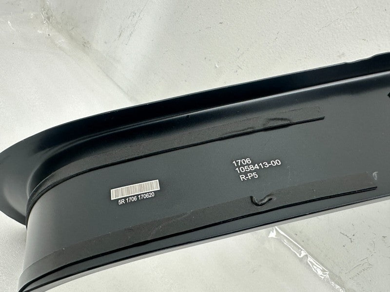 1058413-00 ⭕ 16-20 Tesla Model X Rear Right Falcon Door Fairing Sill Jam Bracket RH 1059552