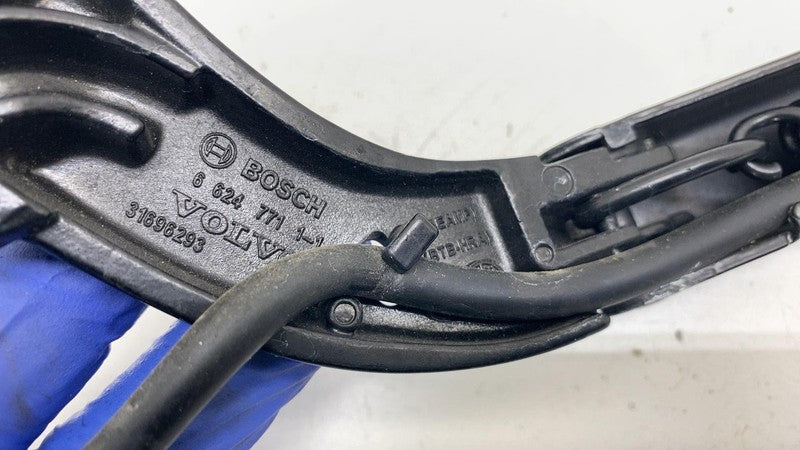 31696293 ⭕ 21-23 Polestar 2 Front Driver Side Windshield Wiper Arm & Blade Left 31696293