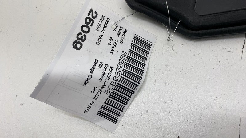 ⭕ 2016-2020 Model X Right B-Pillar Applique Trim Molding w/ Camera 108