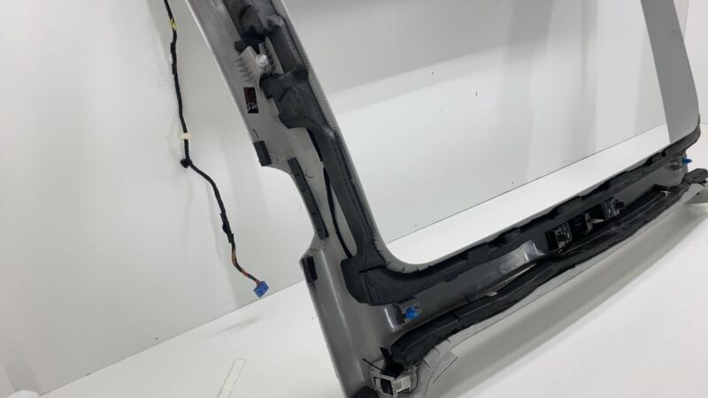156761399D 2017-2023 Tesla Model 3 Panoramic Sunroof Ceiling Moon Roof Headliner Trim Assy
