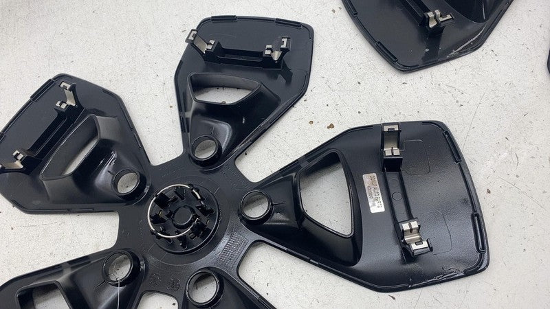 PT00032823D ⭕ 2022-2024 Rivian R1T 21" Road Wheel Aero Cover Center Hub Cap SET PT00032823-D