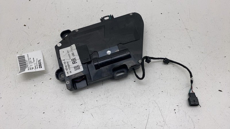 ⭕ 2016-2020 Model S Rear Right Exterior Door Handle Outer Gray PMNG 10