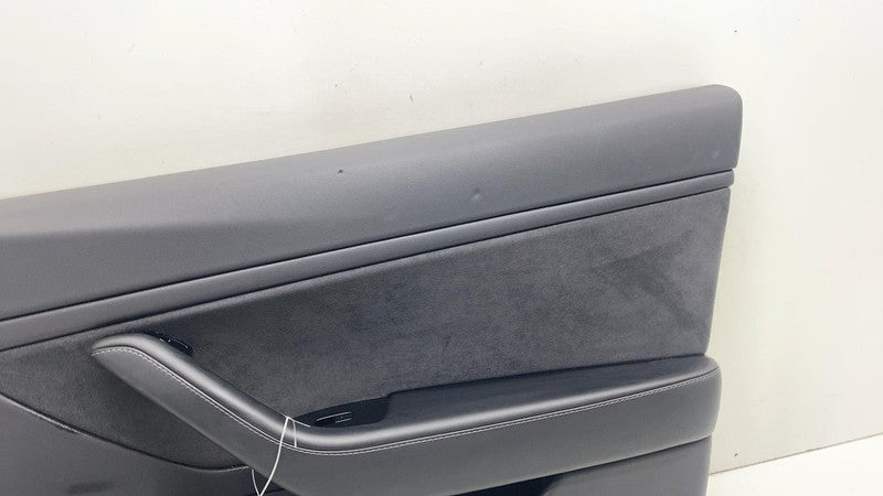 1085119-00-E ⭕ 17-20 Tesla Model 3 Front Passenger Side Interior Door Panel Trim Card Right