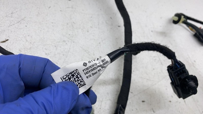 ⭕2025 Rivian R1S Rear Passenger Side Door Wiring Harness Wire Right PT