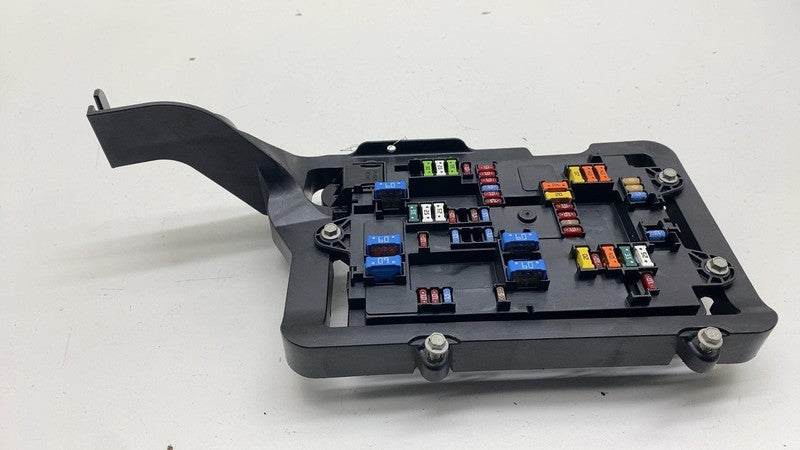 PT00031575E ⭕ 22-24 Rivian R1T R1S Left Dash Fusebox Power Relay Control Module PT00031575-E