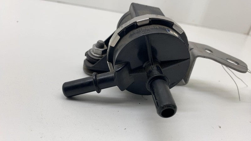 2018 2019 2020 2021  BMW 530e Emission Purge Solenoid Control Valve w/