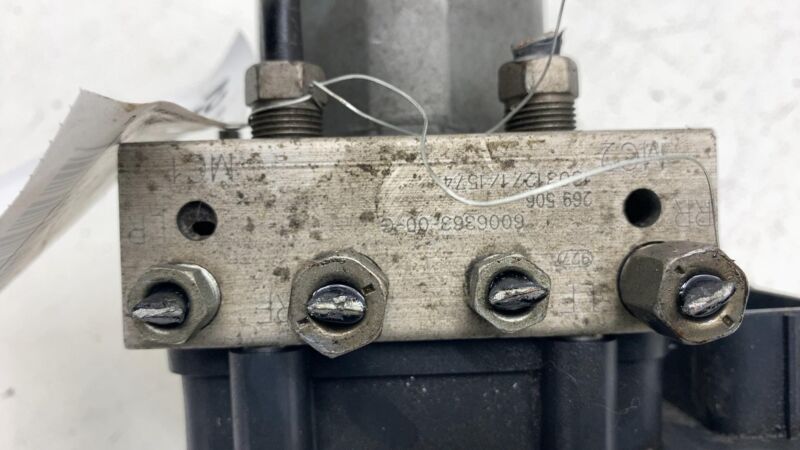600636300C 2012-2015 Model S Hydraulic Control ABS Anti-Lock Brake Pump Module 6006363-00-C