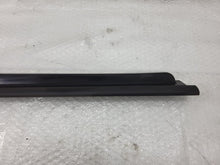 ⭕12-25 Model S Left Rocker Panel Scuff Plate Molding w/ Rubber Seal 1012215-00-C