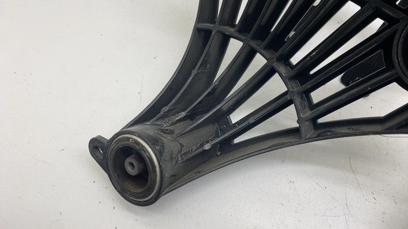 ⭕ 20-26 Model Y Air Conditioning AC Compressor Pump Mount Bracket 1673