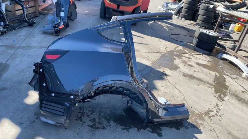 ⭕2020-2024 Tesla Model Y Rear Right Quarter Panel Structural Cutout RH