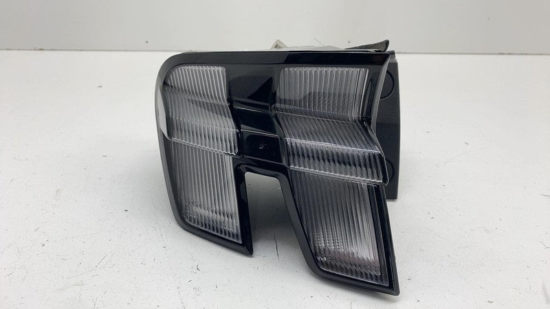 LJ8B-13405-AG ⭕21-24 Ford Mustang Mach-E Rear Left Outer Taillight LED Tail Lamp LJ8B-13405-AG