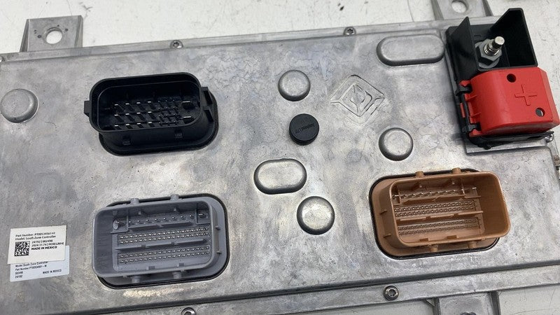 PT00534561M ⭕ 2025 Rivian R1S South Zone Computer Controller Module Unit OEM PT00534561-M