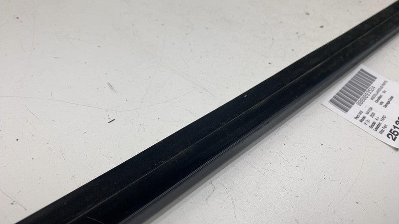 ⭕ 18-21 Lincoln Navigator Rear Left Side Door Window Belt Molding Chro