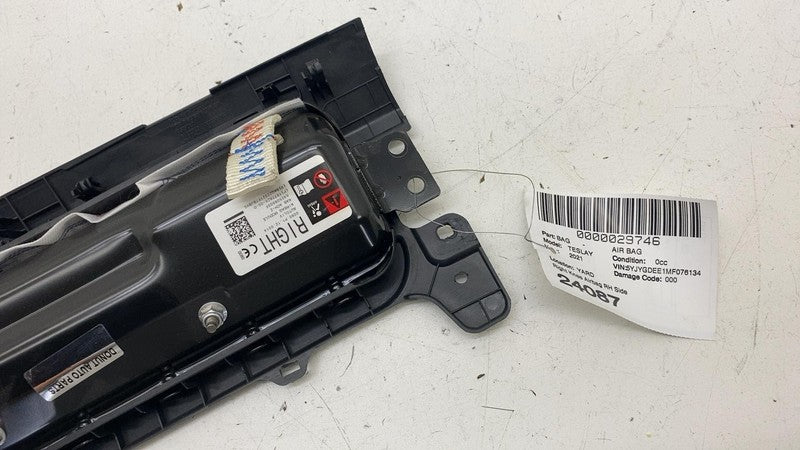 107782600D ⭕ 2017-2023 Tesla Model 3 Y Right Lower Knee Safety Airbag Module 1077826-00-D