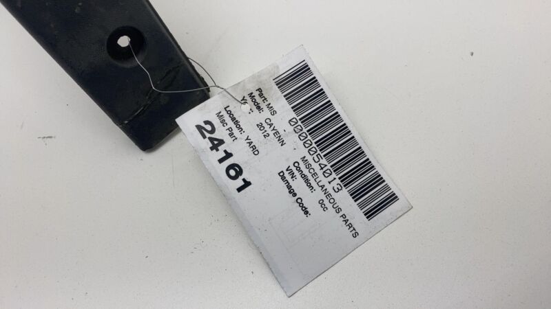 7P5853827D 2011-2014 Porsche Cayenne Rear Driver Side Wheel Arch Fender Flare Molding Left