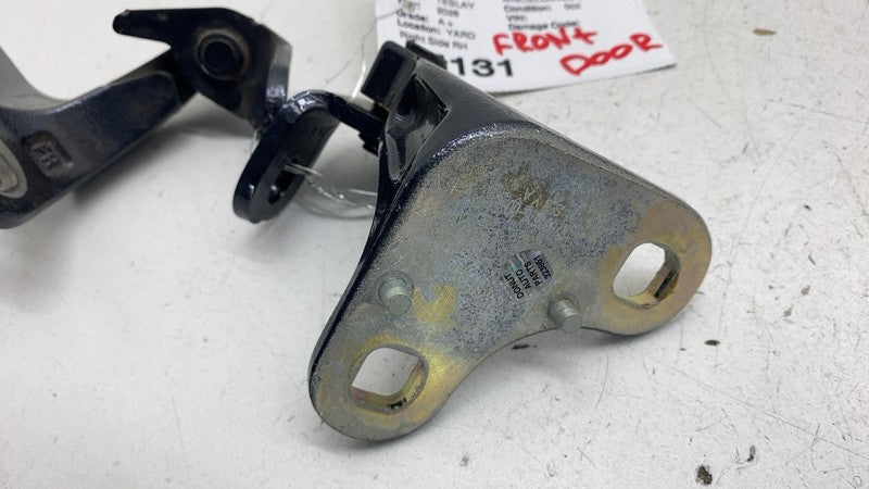⭕ 2025-2026 Tesla Model Y MY Front Right Upper & Lower Door Hinge Clos