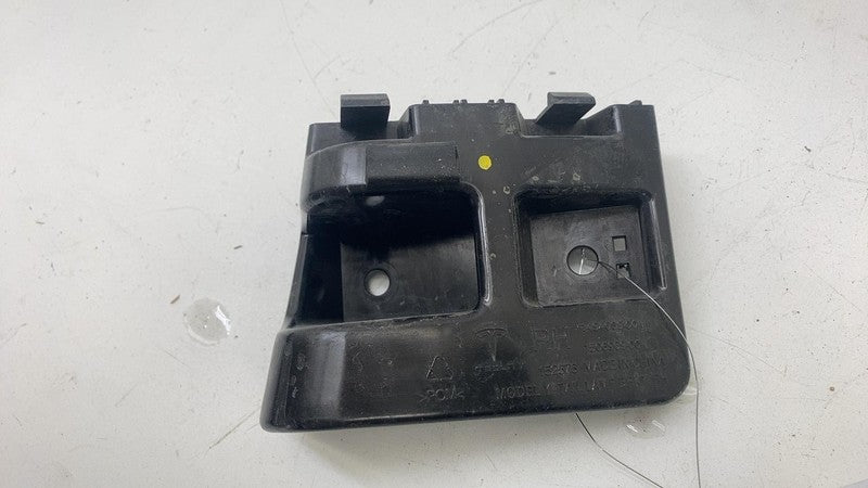 ⭕ 2020-2023 Tesla Model Y MY Passenger Taillight Tail Lamp Bracket Rig