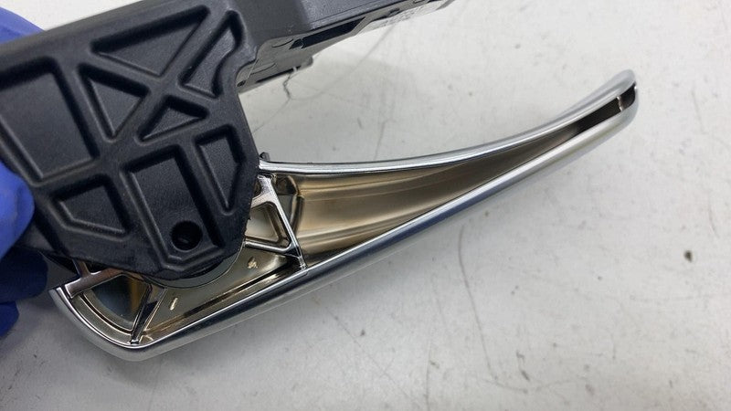 ⭕ 23-25 Toyota Prius Front Passenger Side Interior Door Handle Right 6