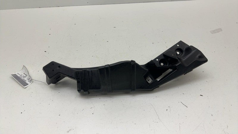 51647368158 ⭕14-21 BMW i3 I01 Front Passenger Fender Mount Support Bracket Right 51647368158