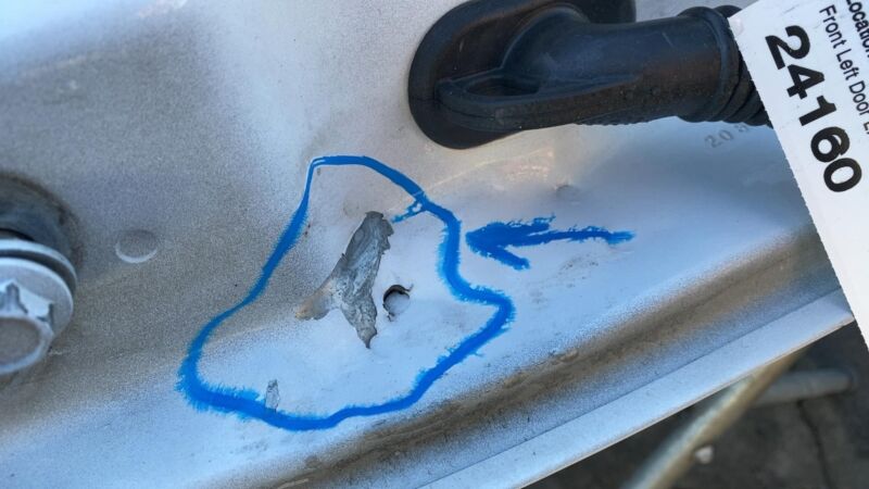 2013-2018 Ford C-Max Front Driver Side Door w/ Glass Assembly Left White YZ