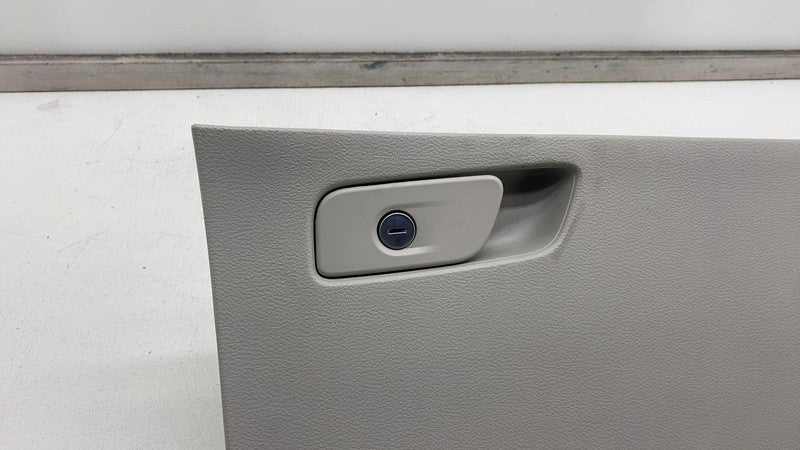 ⭕ 17-24 Chrysler Pacifica Dashboard Glove Box Storage Compartment OEM 