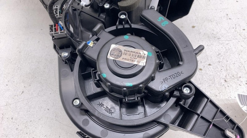 2022 2023 2024 Rivian R1S Rear HVAC Climate Heater Box Housing w/ Blow