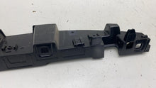 ⭕ 14-21 BMW i3 Front Passenger Side Fender Retaining Bracket Right 51657299184