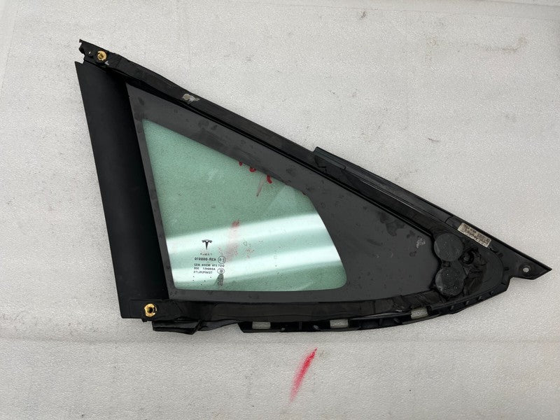 E6 43R-008010 ⭕ 2012-2020 Tesla Model S Rear Passenger Side Quarter Fixed Glass Right Assembly