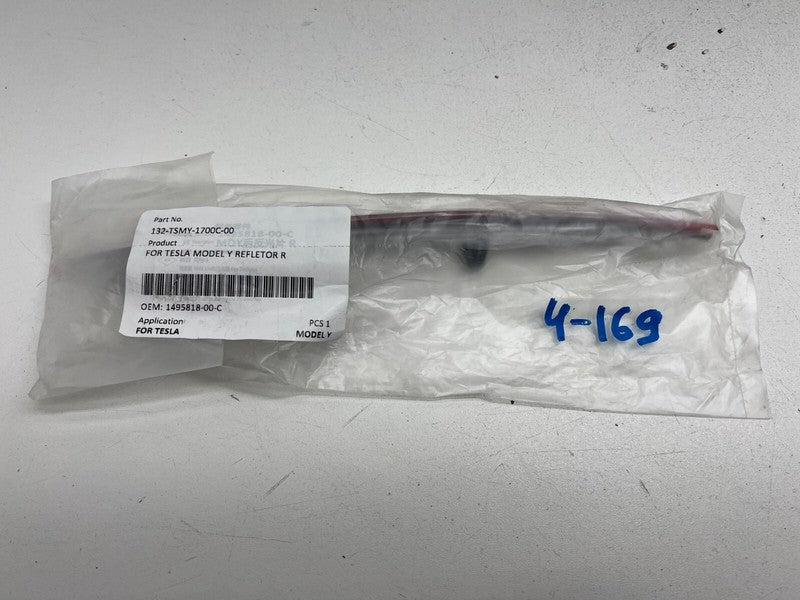 149581800C ⭕ 20-24 Model Y Rear Right Bumper Tail Light Reflector Reflex Lamp 1495818-00-C