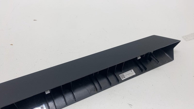 ⭕ 24-25 Tesla Cybertruck Front Right Center Console Side Trim Panel 18