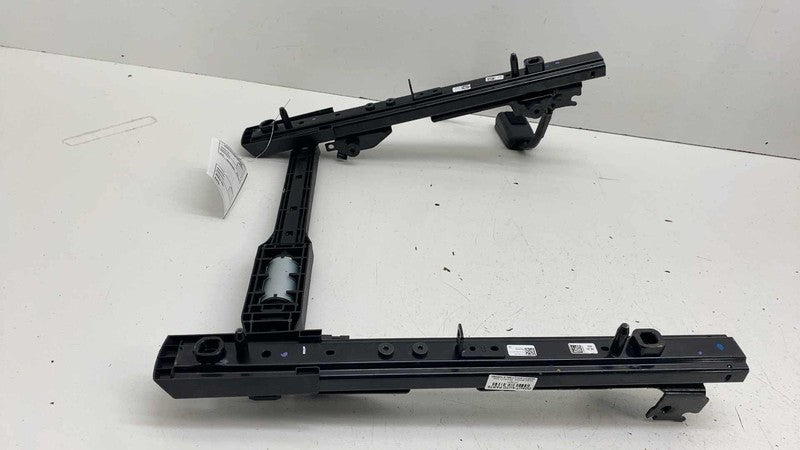 ⭕ 17-23 Model 3 Front Right 1st Row Seat Adjuster Motor Rail Track 111