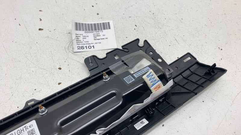 ⭕ 2017-2023 Tesla Model 3 Right Lower Knee Safety Airbag Module RH 107
