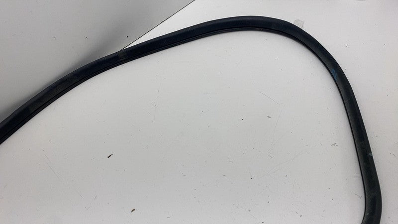 ⭕18-23 Subaru XV Crosstrek Front Driver Side Door Body Weatherstrip Seal Left LH