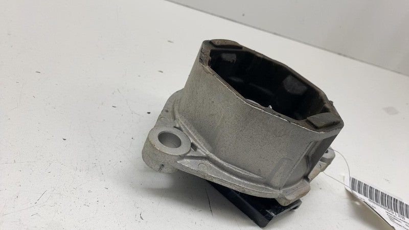 ⭕ 2021-2023 Polestar 2 Front Left or Right Engine Motor Mount Bracket 